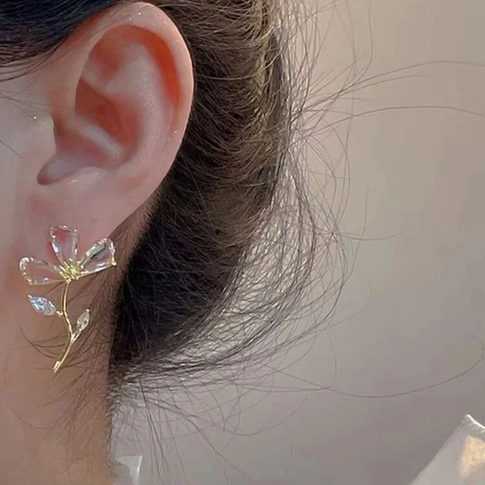 Flower earrings - Picture 2 of 3